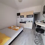 Apartment Zana