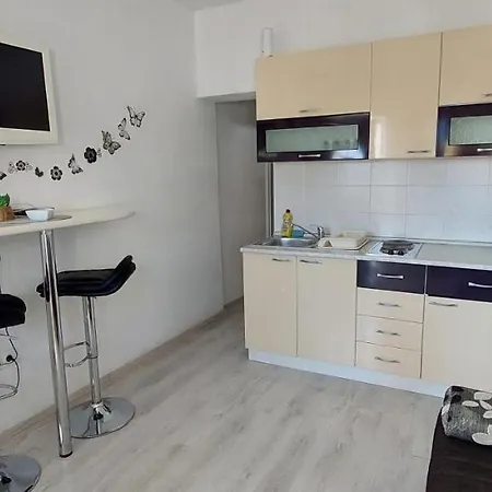 Apartment Zana